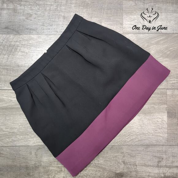 Banana Republic Petite Mini Skirt Size 2P - Picture 1 of 5